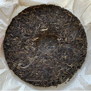 Подкопченный шен пуэр Баньчжан 2008 год 357 г. Photo 3